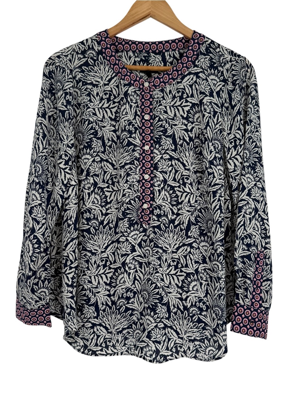 Talbots Blouse Size 1XP Popover Blue Floral 5 Button-front  Contrast Cuff
